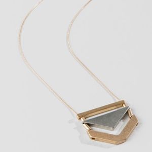 NWOT Francesca's Simone Pendant Necklace